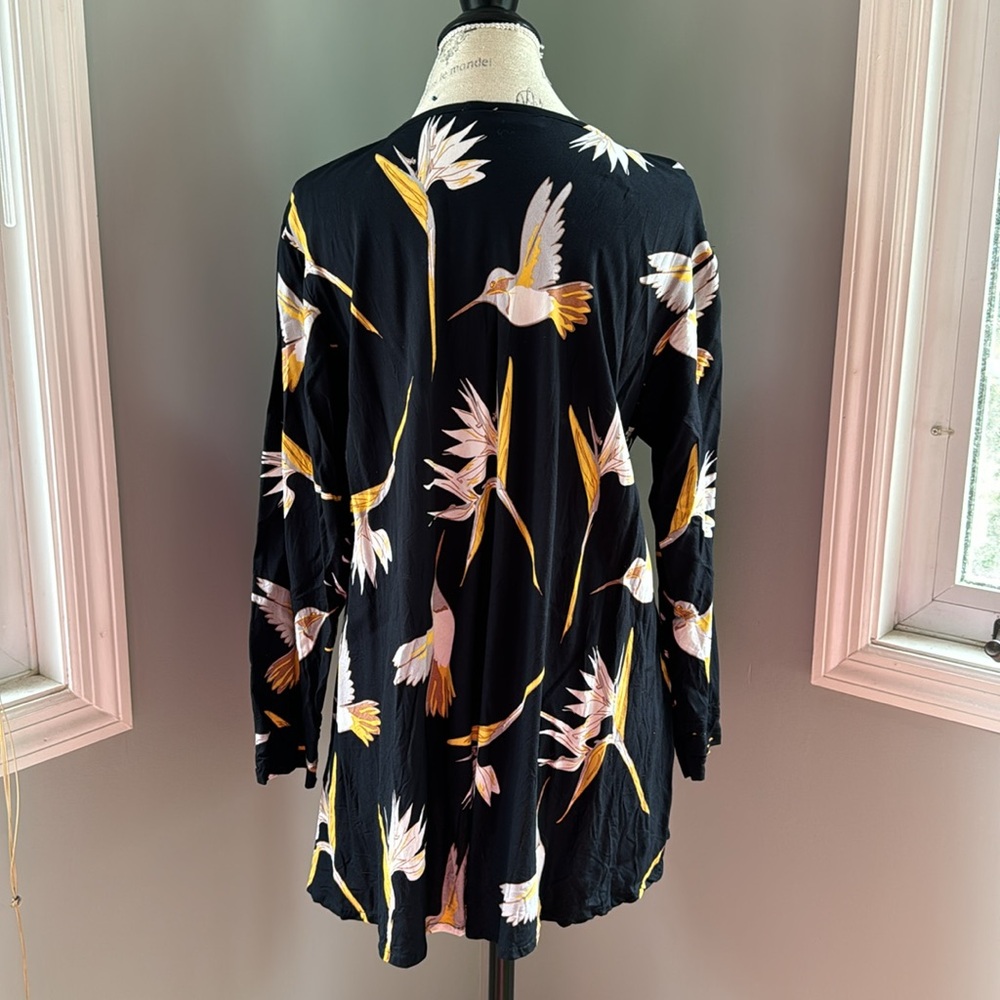 DONATING 4/21 | Authentic Masai Tunic XL | Hummingbird Print - Picture 4 of 8